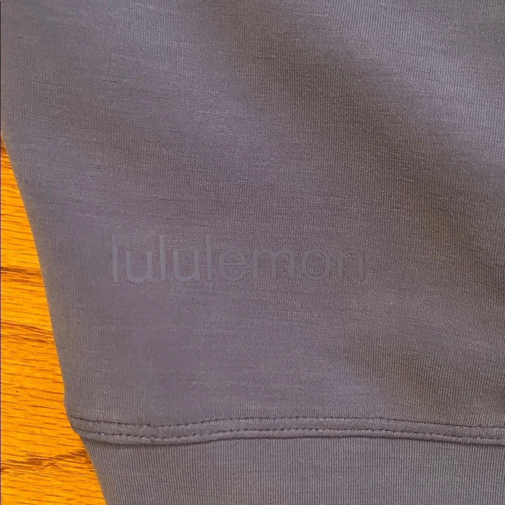 Lululemon Softstreme Cropped Oversized Sweatshirt - Picture 4 of 5